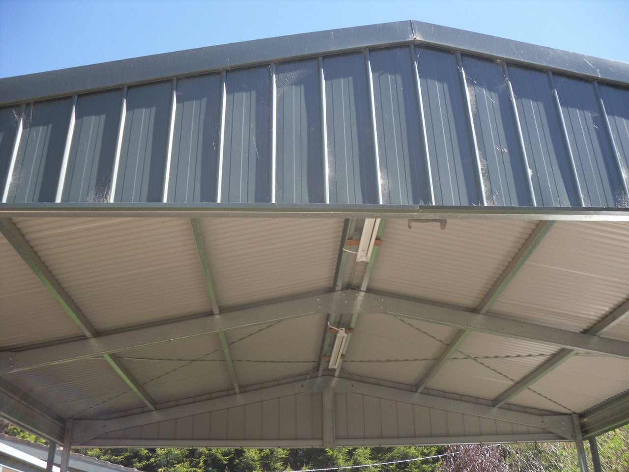 Carport with Gable Roof & Screen Wall - 3mW Gable x 6mL x 2.8mH - Shed City